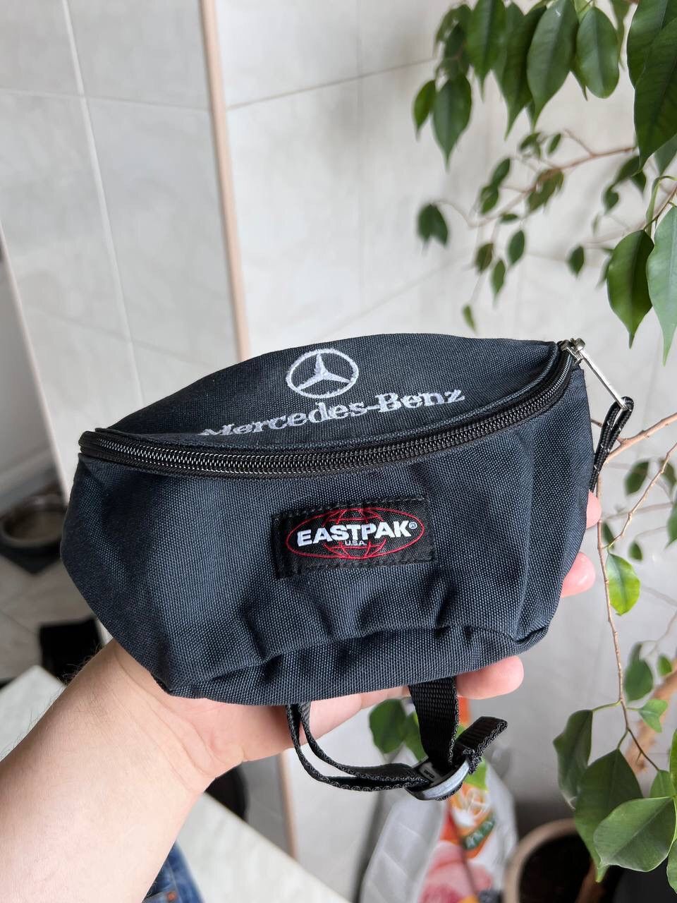 Vintage Mercedes Benz Vintage Belt Bag Messenger Gorpcore Y2K Racing Size ONE SIZE - 5 Thumbnail