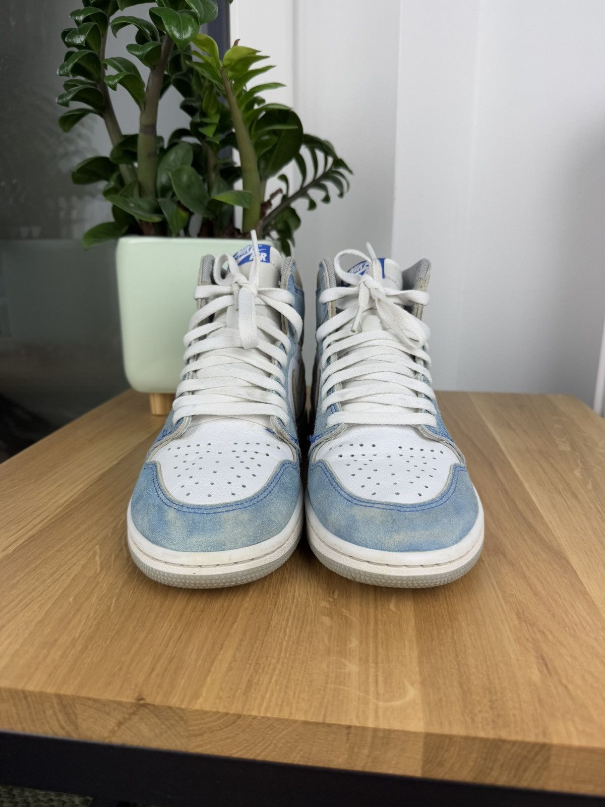 Jordan Brand × Nike Nike Air Jordan 1 “Hyper Royal” Size US 8.5 / EU 41-42 - 5 Thumbnail