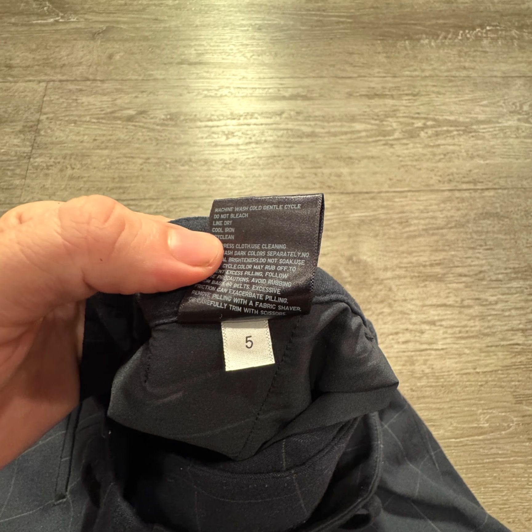 Uniqlo Uniqlo Pants Men 28 Slim Straight Blue Windowpane Preppy Dress Pants Casual 28x27 Size US 28 / EU 44 - 5 Thumbnail