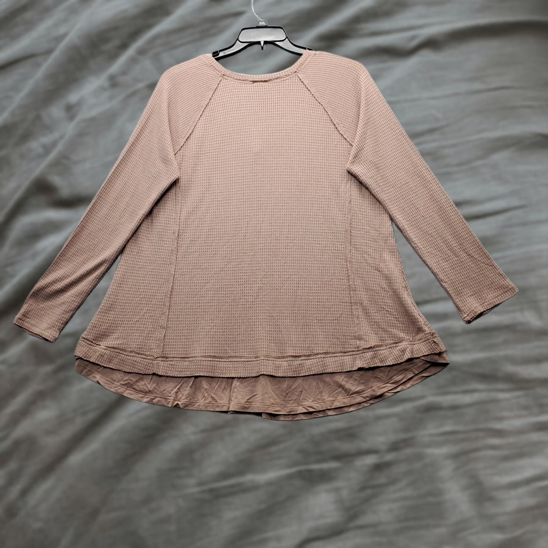 Torrid Torrid Waffle Top Womens 18 Brown V-Neck Pullover Long Sleeve Top Shirt Size XXL / US 16-18 / IT 52-54 - 1 Thumbnail