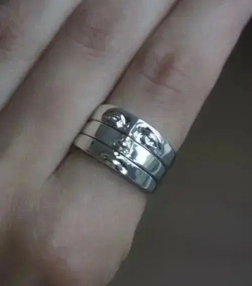 Hypebeast Face Finger Rings Silver Face Anatomy Human Head Jewelry Art Size ONE SIZE - 2 Thumbnail