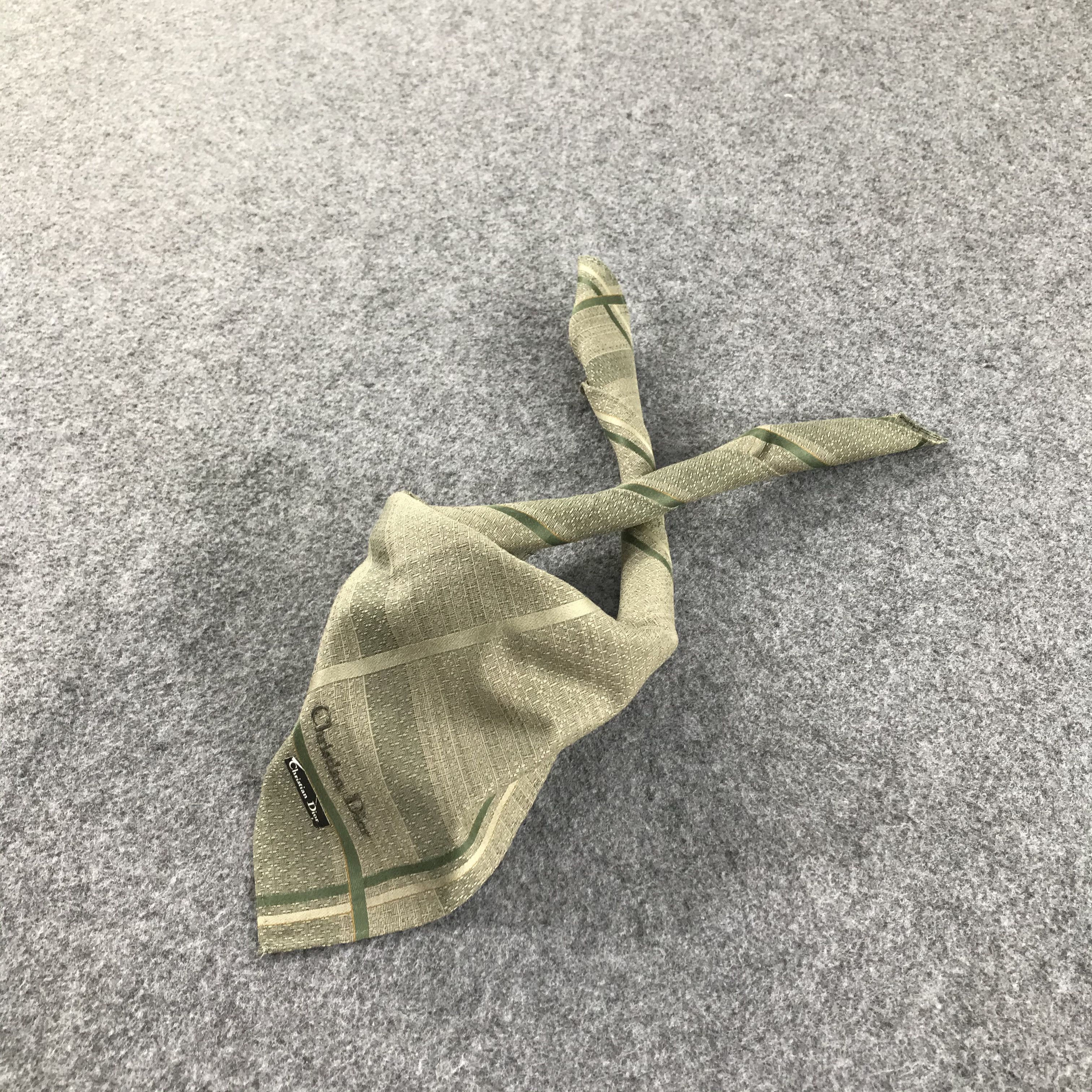 Christian Dior Monsieur Christian Dior Handkerchief Neckerchief Bandana H440 Size ONE SIZE - 2 Thumbnail