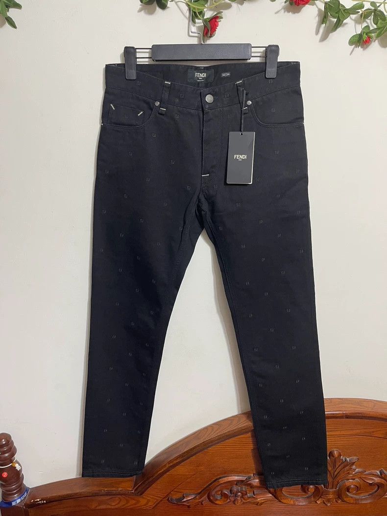 Fendi Fendi Embroidered Denim Jeans Size 32 - dmc Size US 32 / EU 48 - 1 Thumbnail