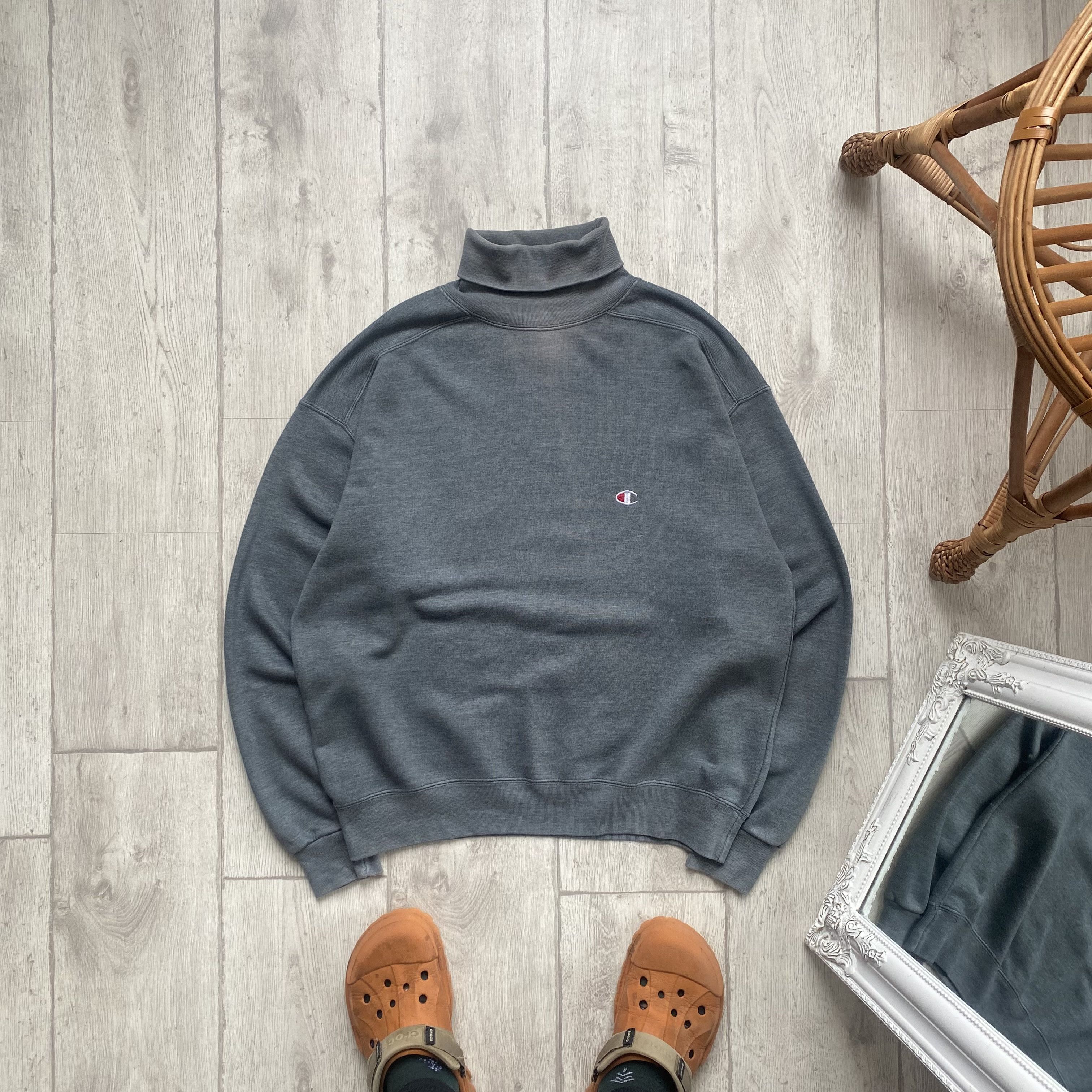 Champion Vintage 90s Champion Reverse Sweatshir Turtleneck Sunfaded Size US M / EU 48-50 / 2 - 1 Thumbnail