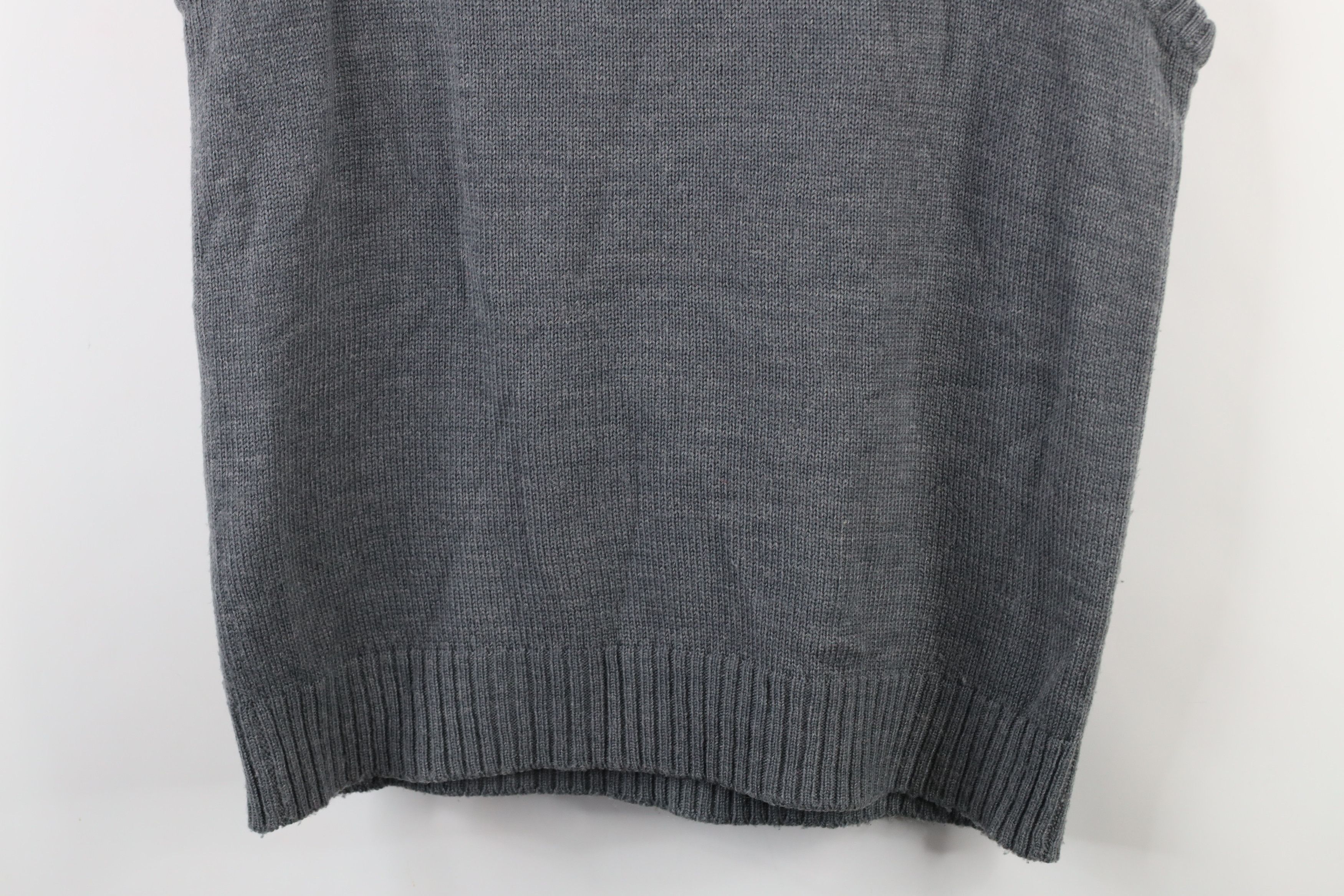 Vintage Vintage 70s Streetwear Knit V-Neck Sweater Vest Gray Acrylic Size US XL / EU 56 / 4 - 11 Thumbnail