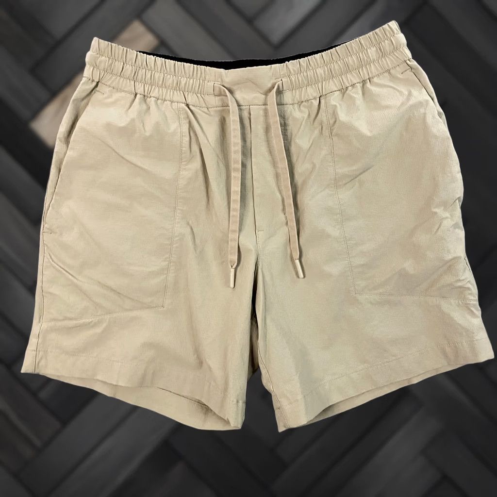 Lululemon Lululemon Bowline Shorts - S Mens - Beige Blend Size US 29 - 1 Thumbnail