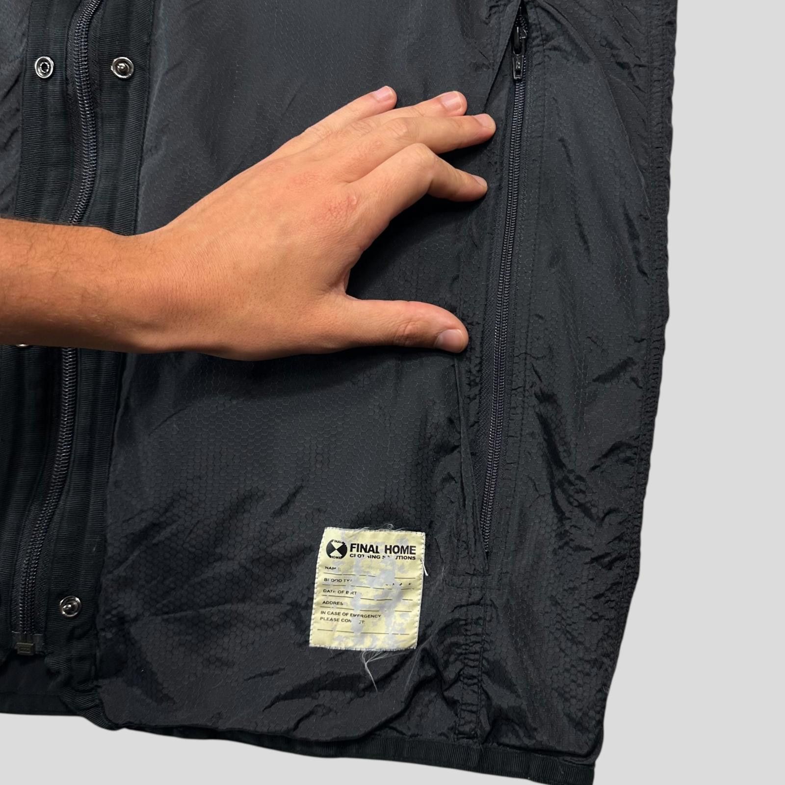 Final Home Final Home 00’s Reversible Hex Ripstop Nylon Gilet Vest M/L Size US M / EU 48-50 / 2 - 4 Thumbnail