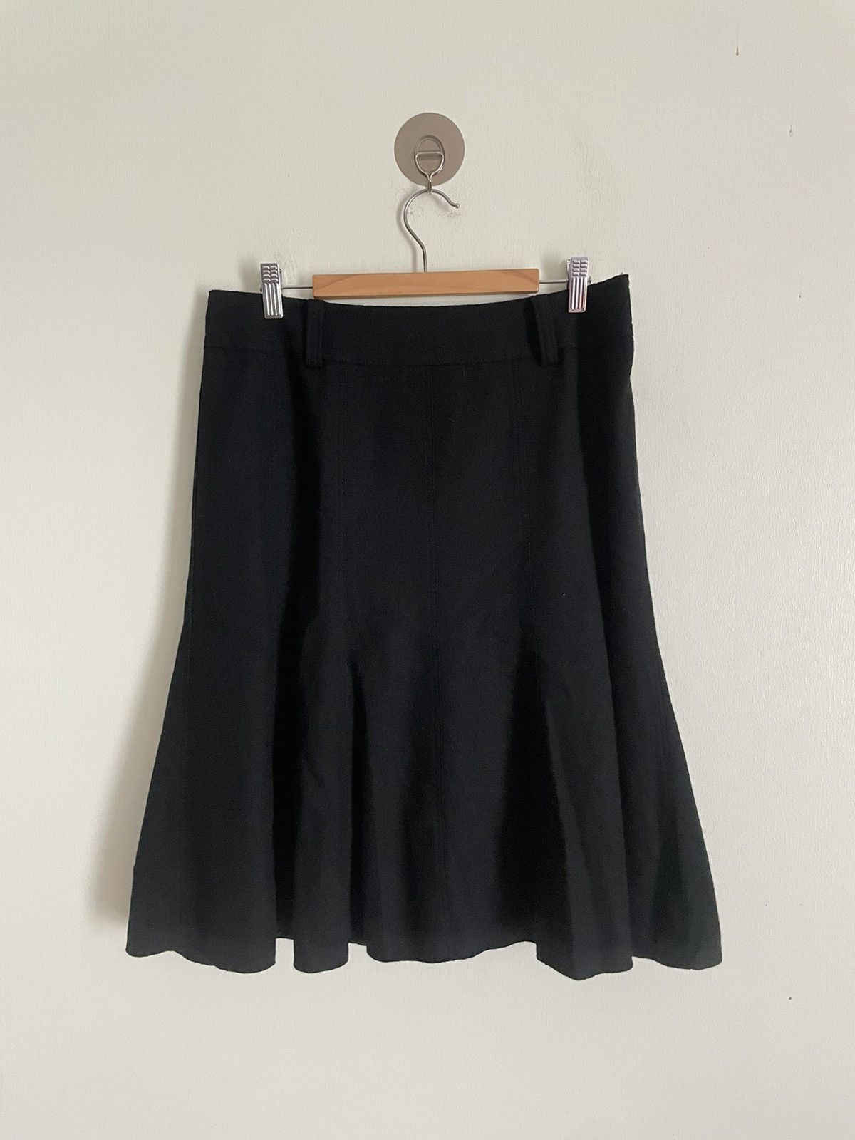 Burberry Burberry Plain Black Skirt Size 32" / US 10 / IT 46 - 1 Thumbnail