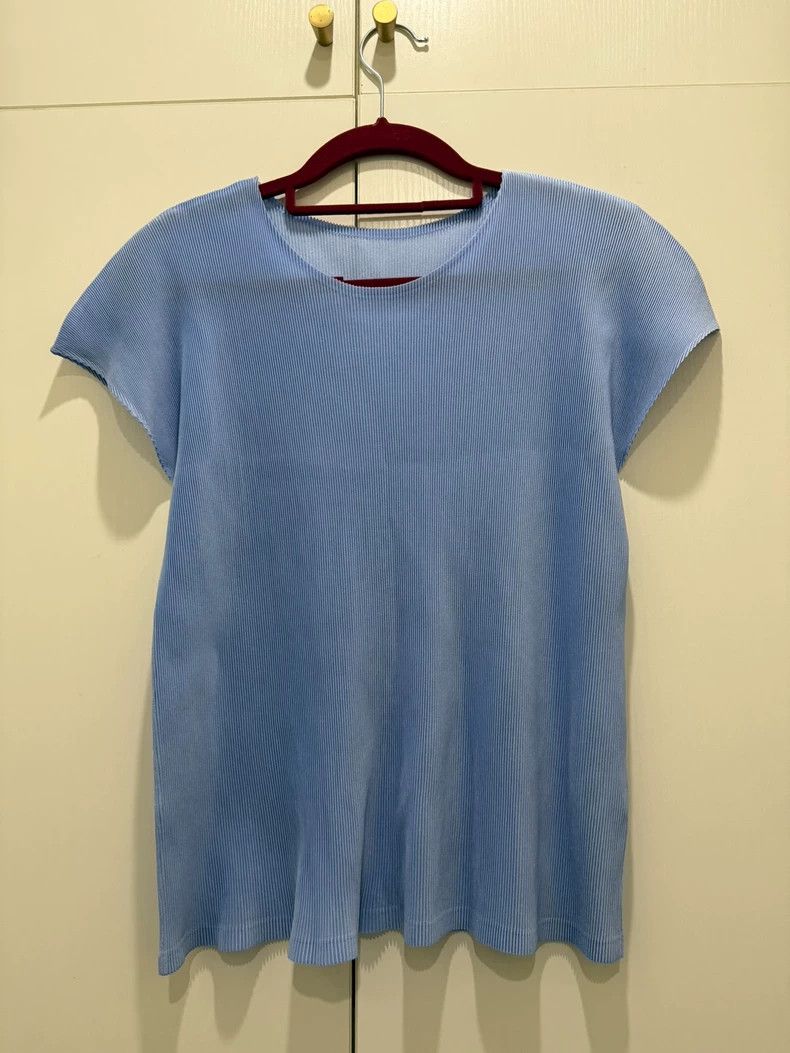 Issey Miyake Issey Miyake Blue pleated short-sleeved shirt Size L / US 10 / IT 46 - 2 Thumbnail