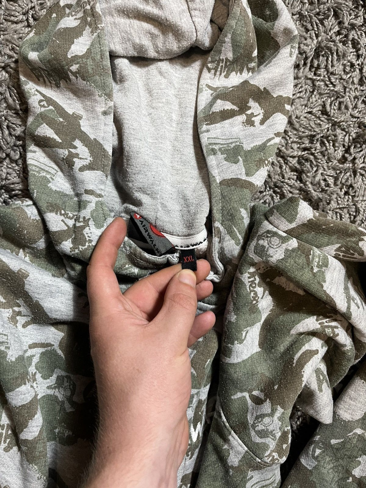 Airwalk AIRWALK VINTAGE 00s CAMO MONOGRAM SKATE-HOODIE PRINTED Size US XL / EU 56 / 4 - 7 Thumbnail