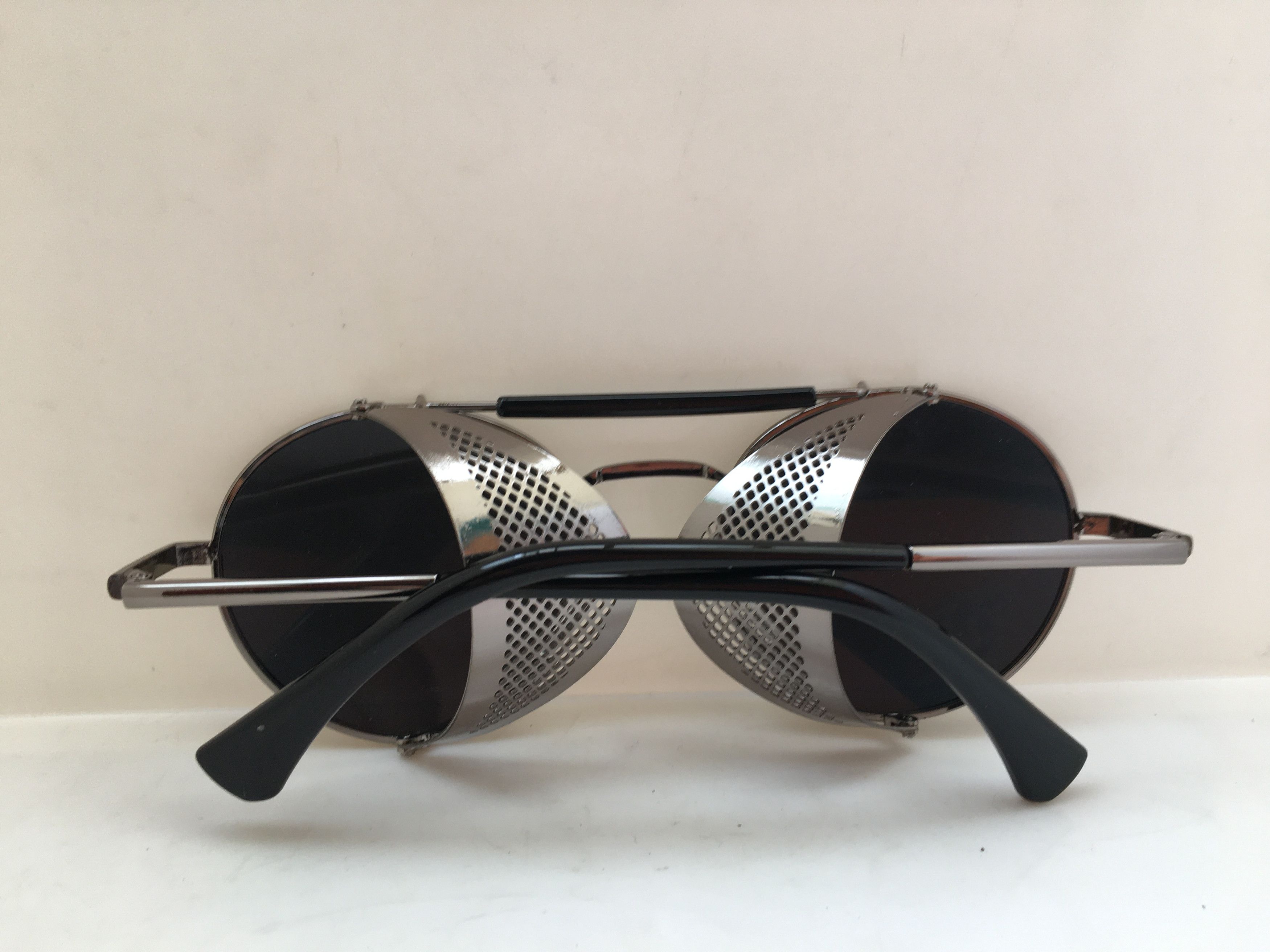 Other Handmade Round Sunglasses W/Shield Frame ROCKABILLY Size ONE SIZE - 7 Thumbnail
