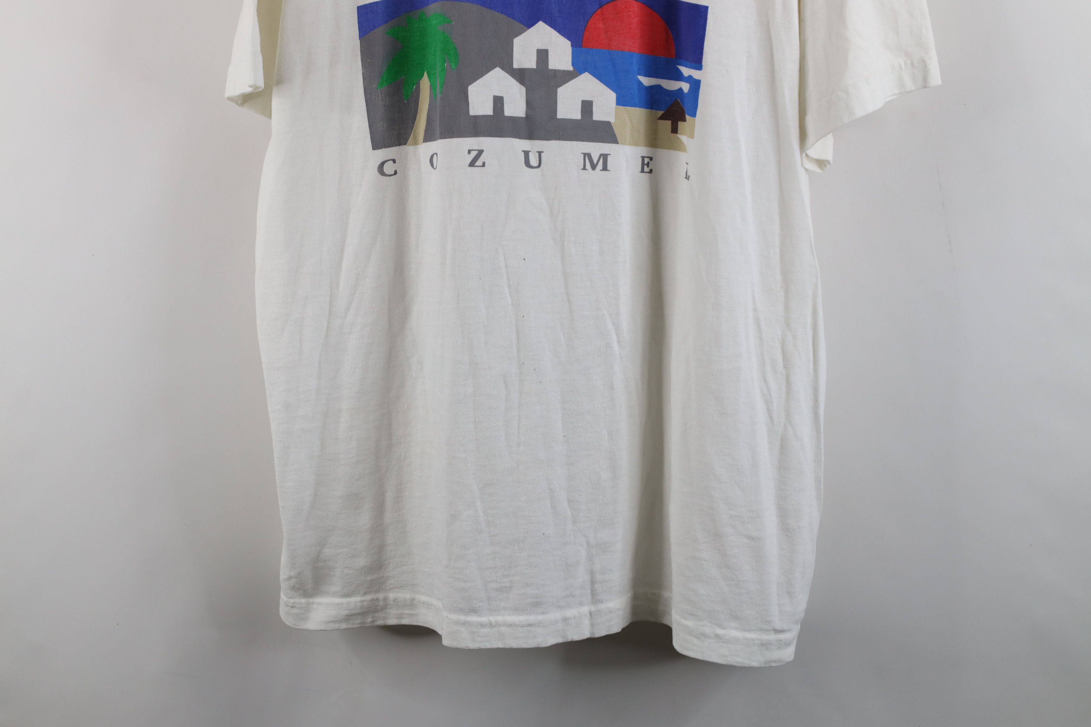 Vintage Vintage 90s Streetwear Diamond Resort Cozumel Mexico T-Shirt Size US XXL / EU 58 / 5 - 3 Thumbnail