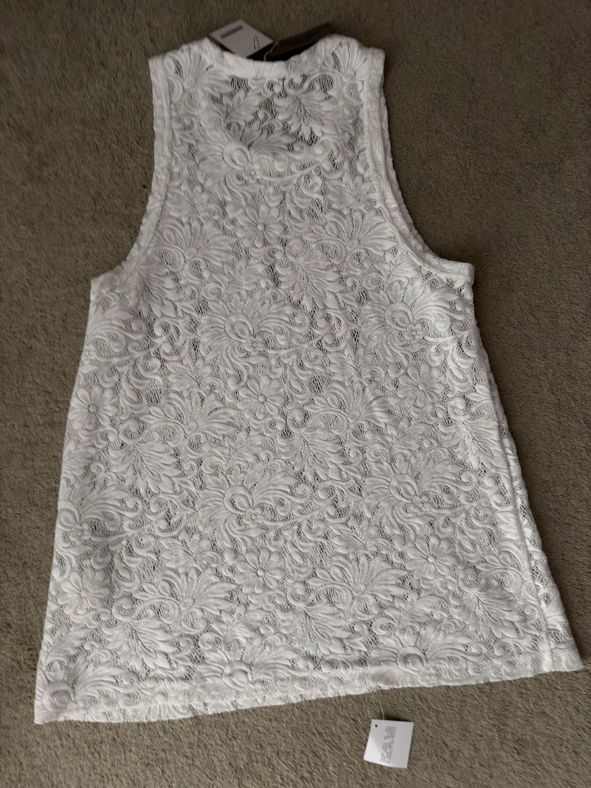 Comme des Garcons Homme Plus COMME DES GARÇONS HOMME PLUS LACE TANK TOP OFF WHITE LARGE Size US L / EU 52-54 / 3 - 3 Thumbnail