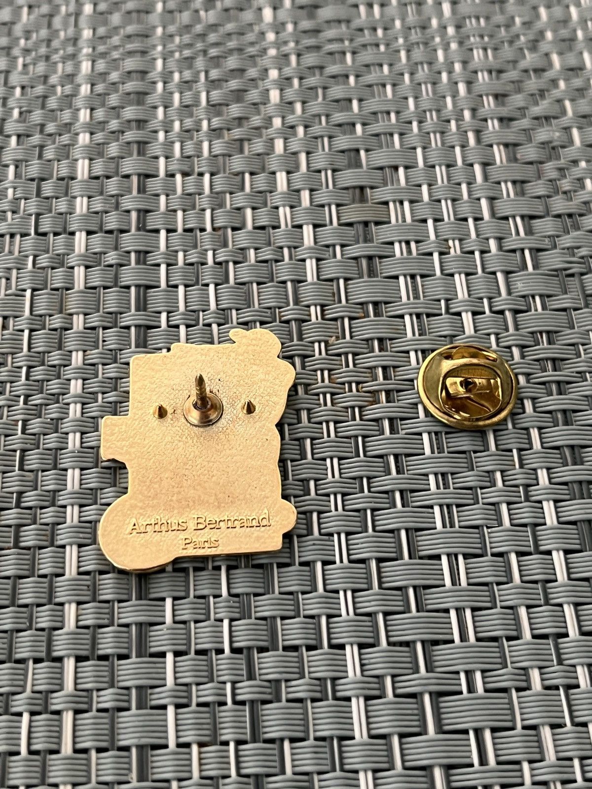 Vintage Roland Garros vintage Pin (1994) Size ONE SIZE - 5 Thumbnail