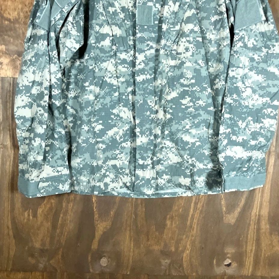 Vintage VINTAGE Army Military Combat Coat Mens Jacket Camouflage Digicam XL XLong Green Mens Size US XL / EU 56 / 4 - 3 Thumbnail
