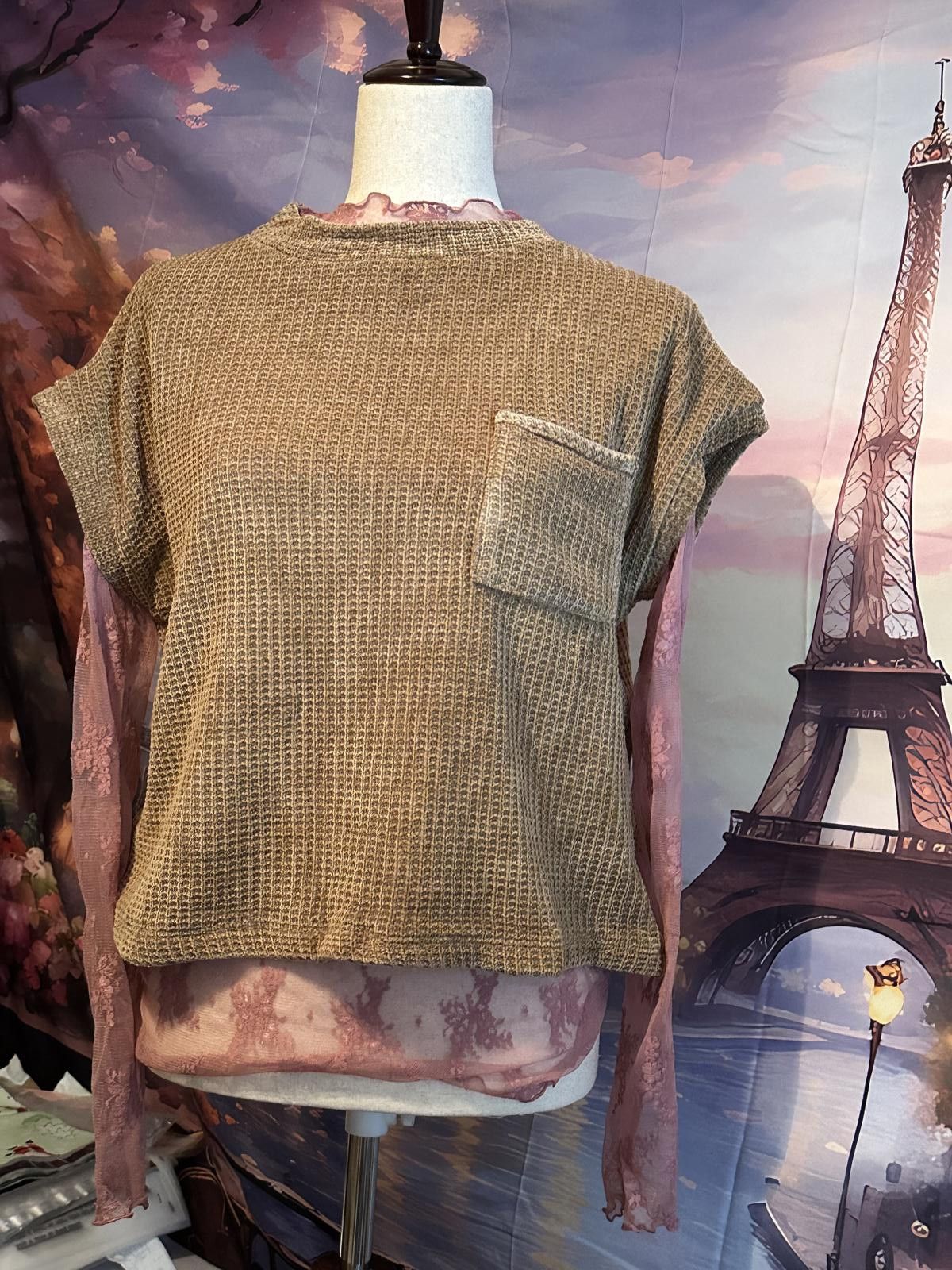 Other Womens Brown Textured Short Sleeve Top with Chest Pocket Size M / US 6-8 / IT 42-44 - 1 Thumbnail