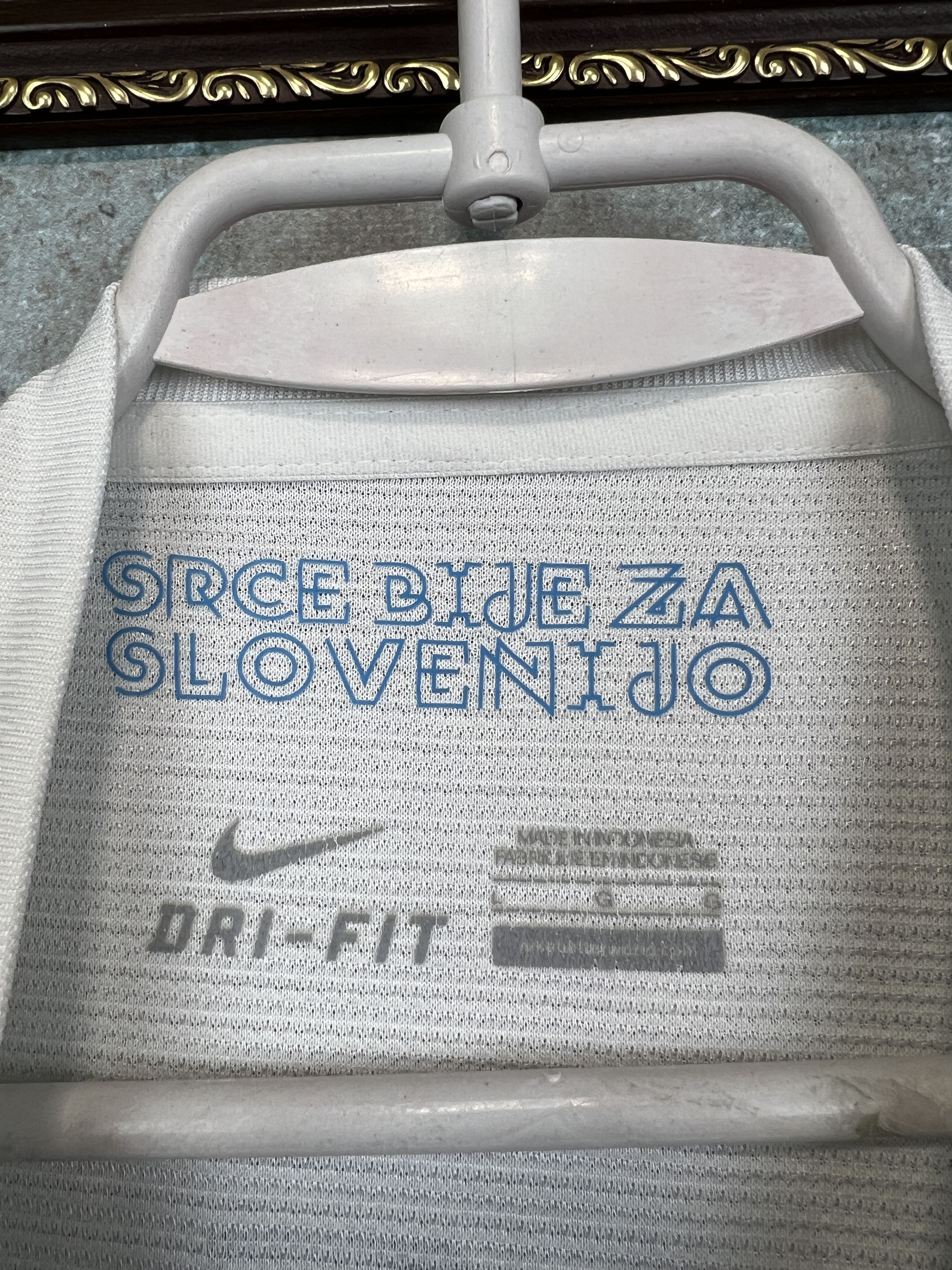 Nike Slovenia Goalkeeper Football Shirt Soccer Player Jersey Size US L / EU 52-54 / 3 - 8 Thumbnail