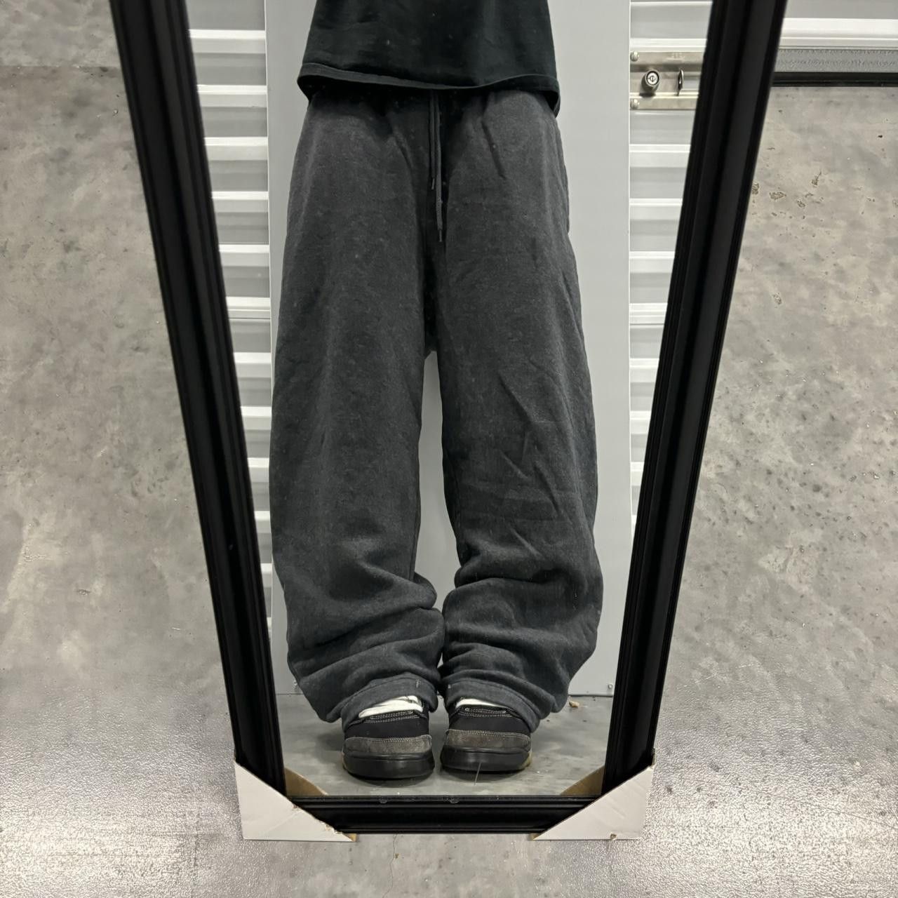 Japanese Brand × Vintage Crazy Vintage Y2K/2000s Baggy Dark Grey Skater Essential Sweatpants! Size US 36 / EU 52 - 1 Thumbnail