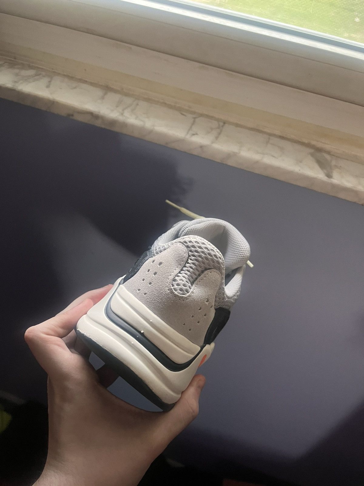 Yeezy Yezzy 700 waverunner Size US 9.5 / EU 42-43 - 3 Thumbnail