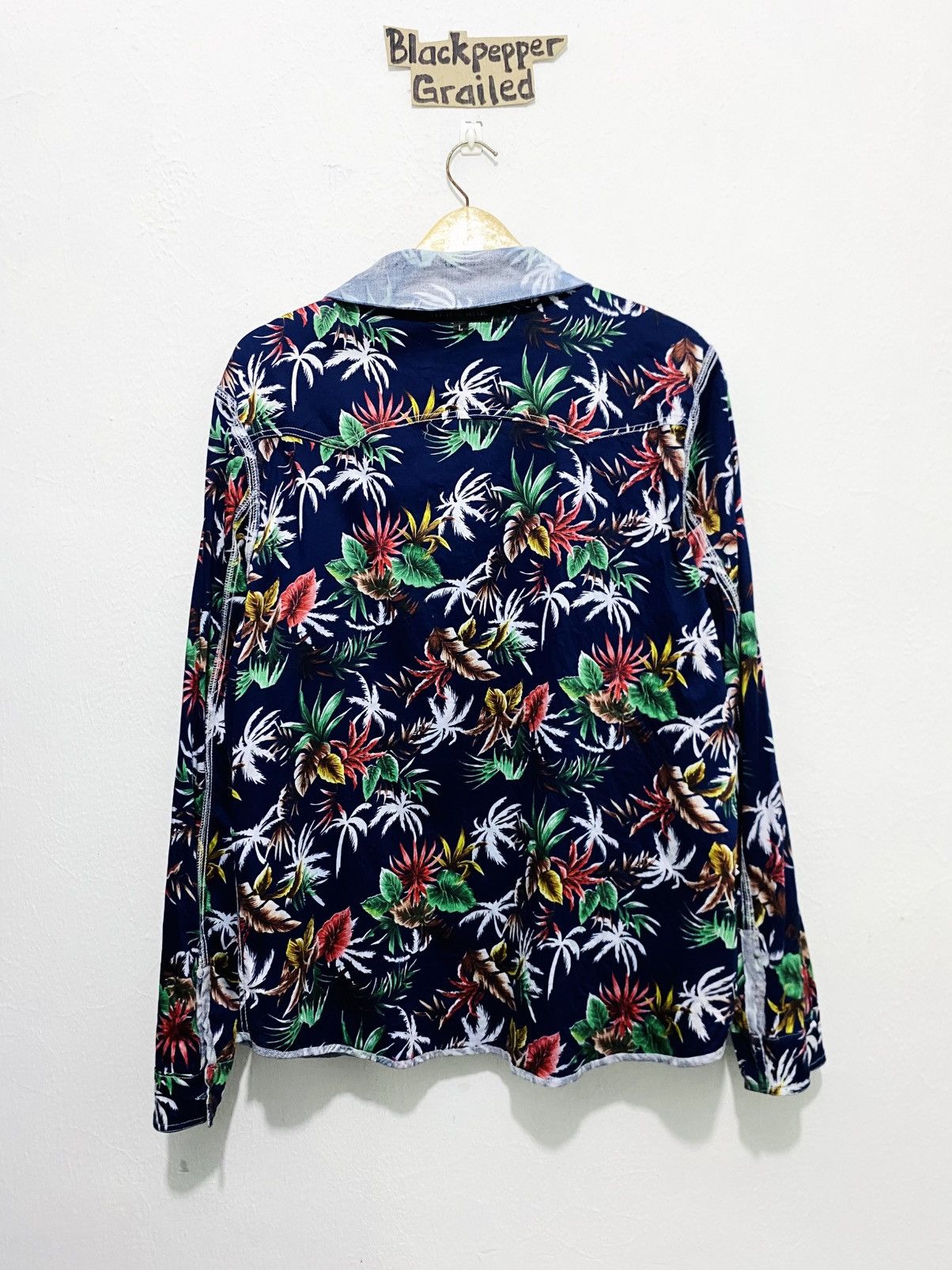 In The Attic In The Attic Floral Hawaii button up If six was nine LGB Y2K Size US L / EU 52-54 / 3 - 6 Thumbnail