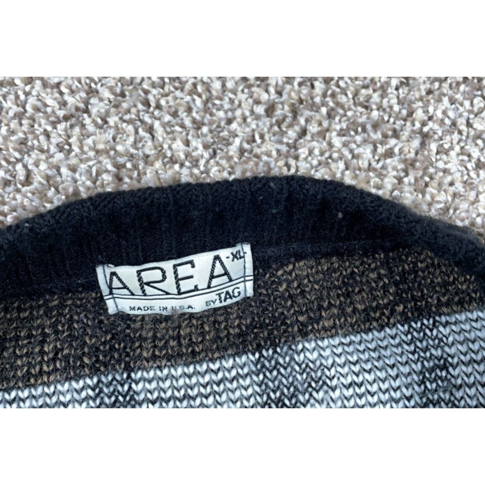 Area VINTAGE Area Men's XL Cardigan Sweater Geometric Pattern Knitted 80s Retro Hipster Black White Size US XL / EU 56 / 4 - 4 Thumbnail