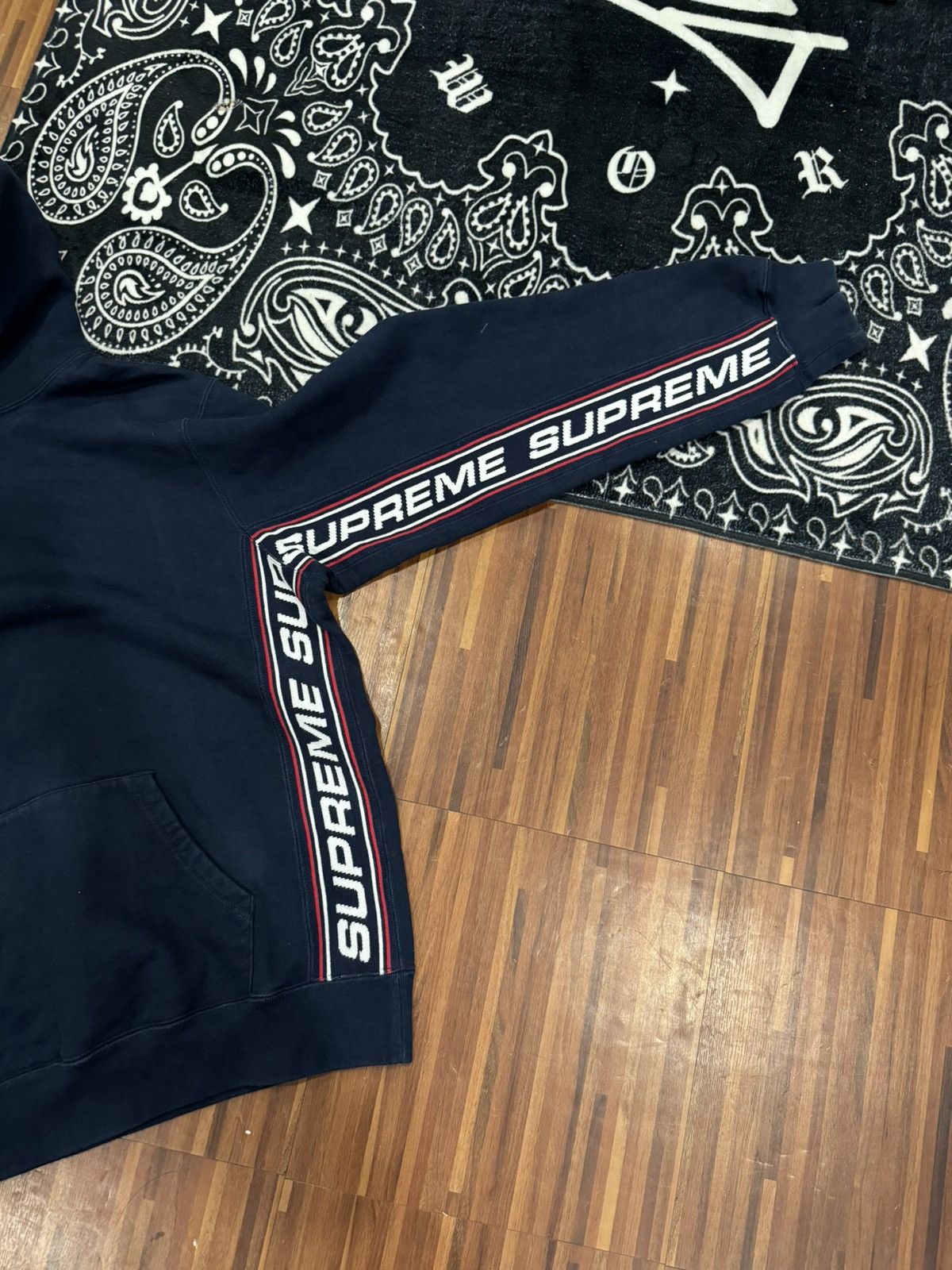 Supreme Supreme Text Rib Hooded Sweatshirt Aw19 Size US M / EU 48-50 / 2 - 2 Thumbnail