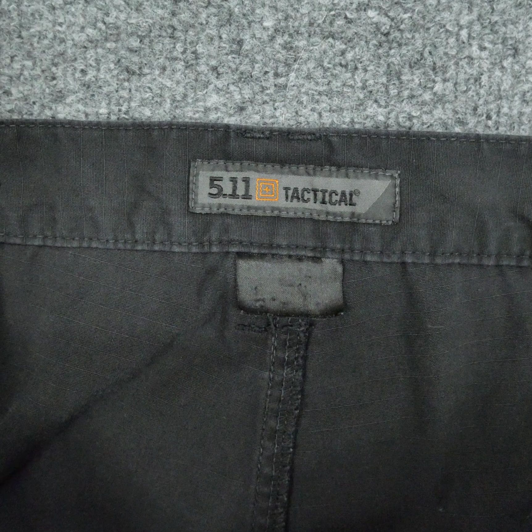 Vintage 5.11 Tactical Pants Mens 42x30 Black Workwear Ripstop Utility Double Knee Chino Pocket Army Outdoor 511 Regular Mens and Womens? Size US 42 / EU 58 - 6 Thumbnail