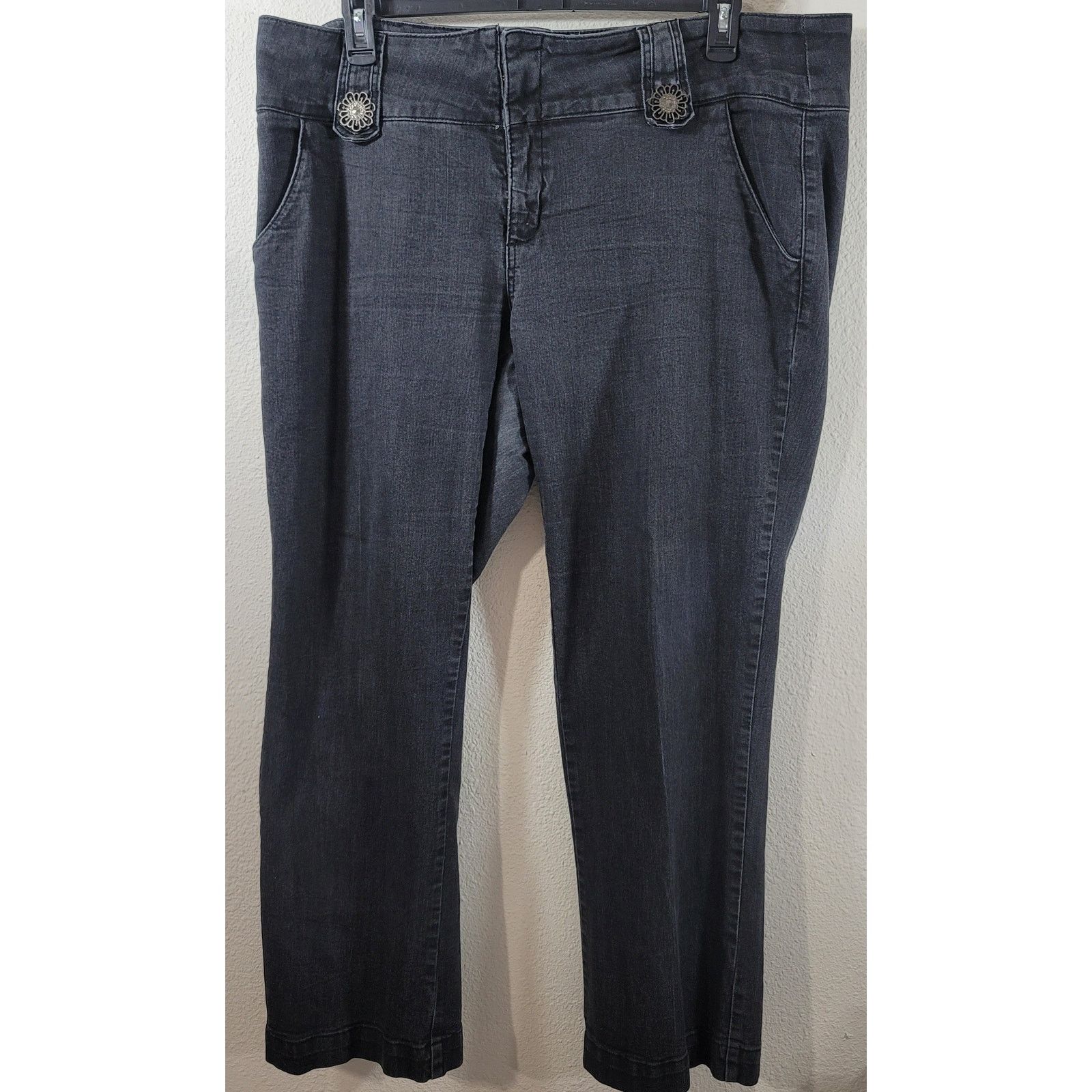 Other Ashley Stewart Black Flat Front Denim Jeans 20 Lightweight Size 42" / US 20 - 1 Thumbnail