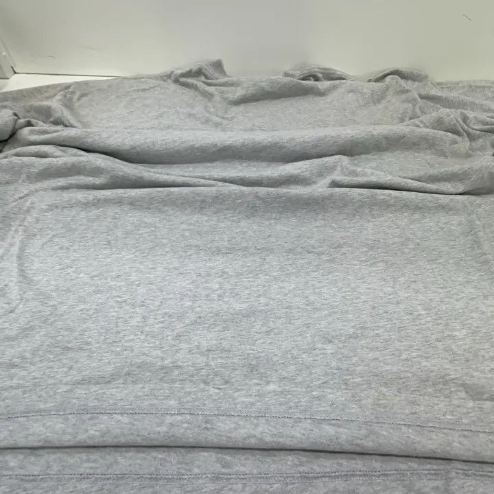 Balenciaga Balenciaga Balenciaga Be Kind Logo Short Sleeve TShirt -25 Size US L / EU 52-54 / 3 - 9 Thumbnail