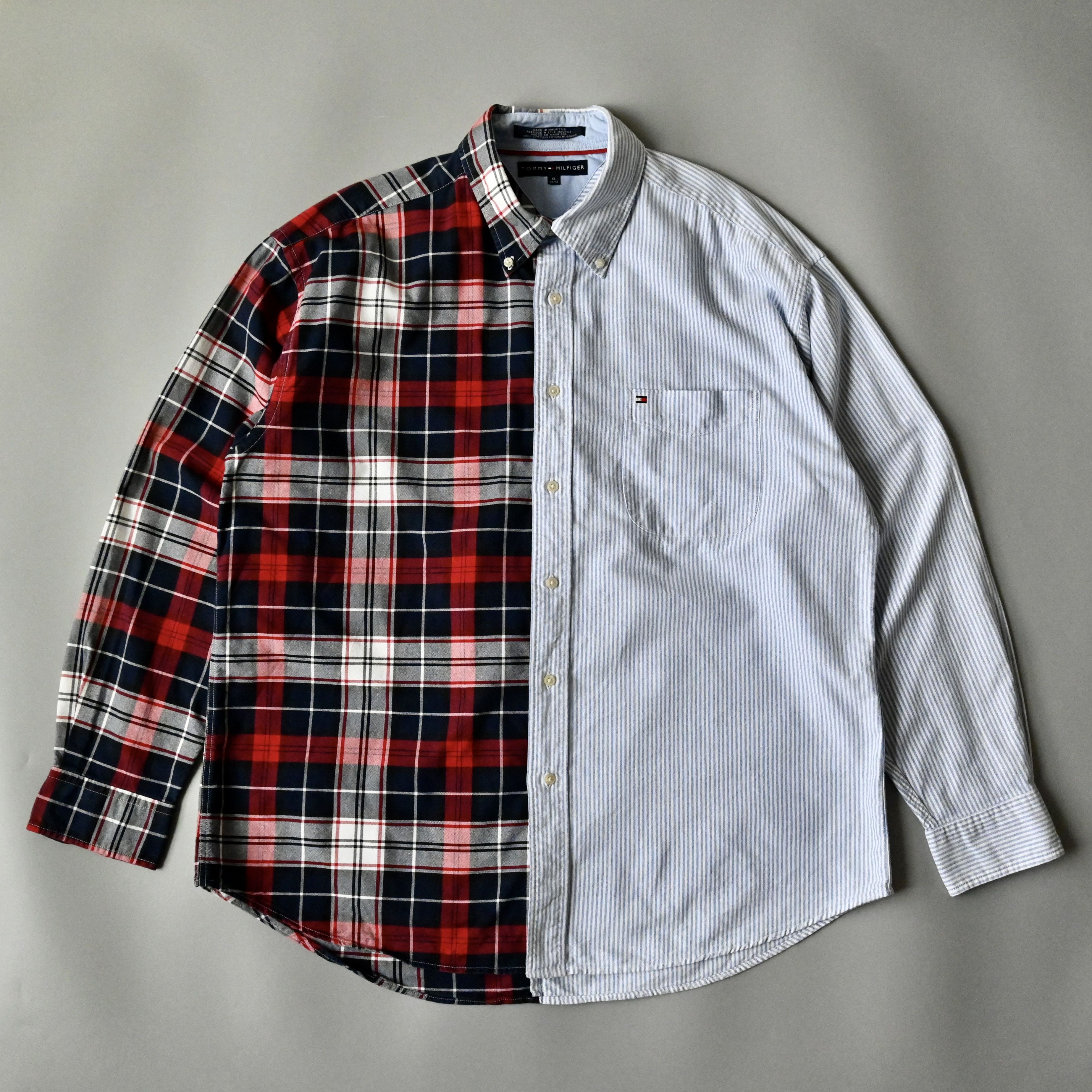 Tommy Hilfiger 2000s Tommy Hilfiger "two face" BD shirt, crazy pattern Size US XL / EU 56 / 4 - 2 Thumbnail