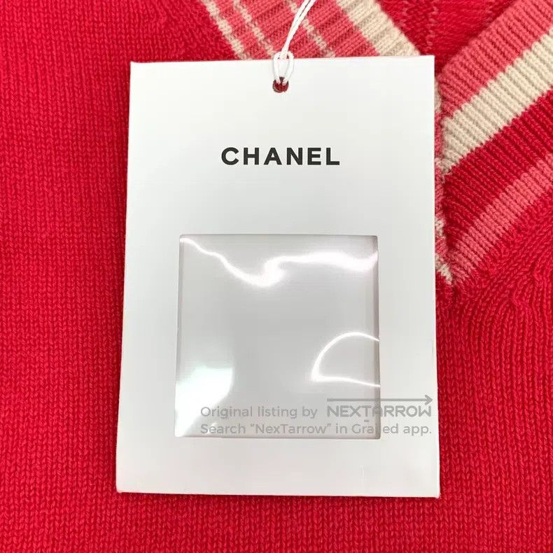 Chanel Chanel Red double C letter cashmere V-neck long-sleeved kn Size S / US 4 / IT 40 - 6 Thumbnail