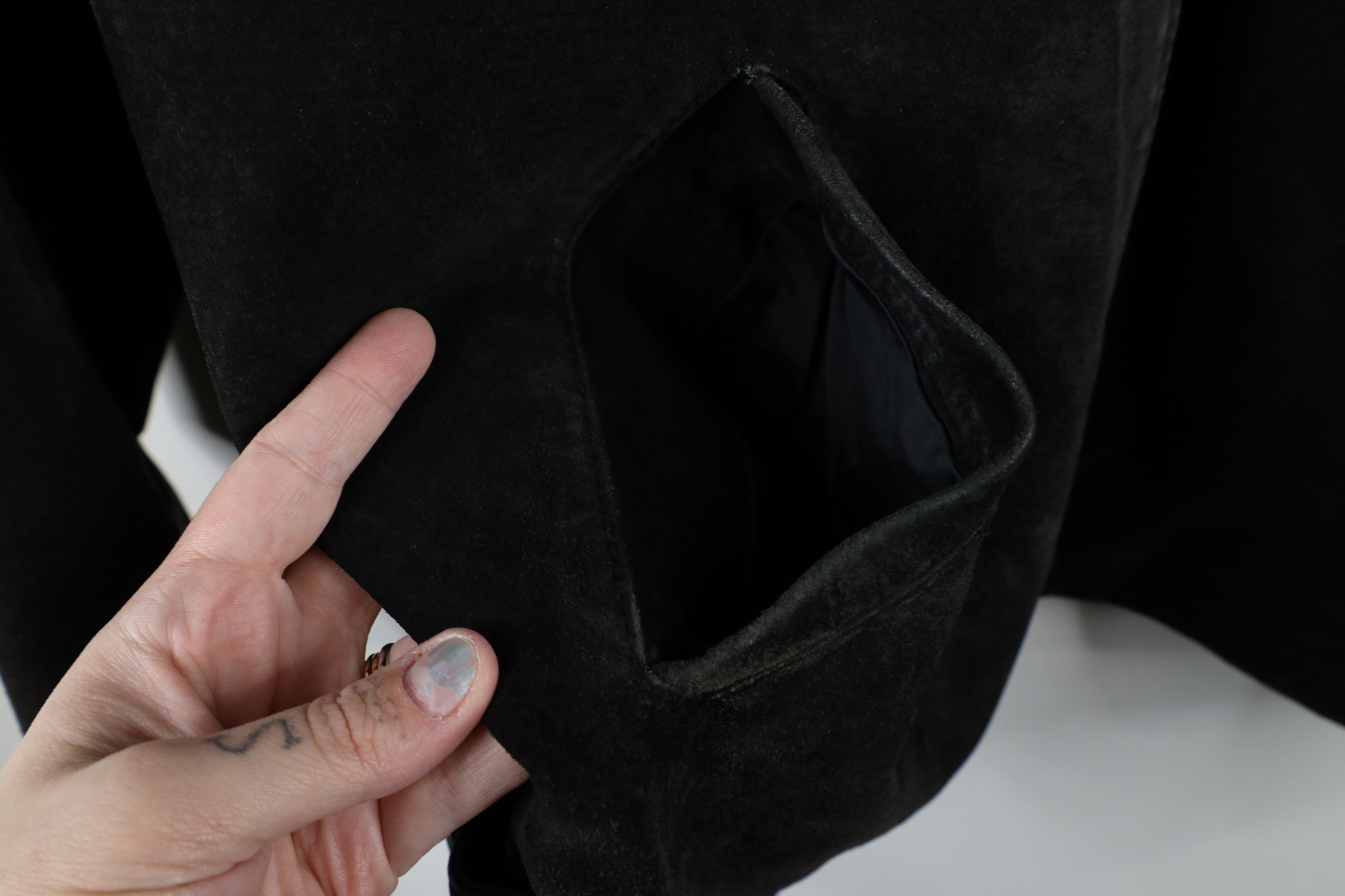 Vintage Vintage 90s Streetwear Suede Leather Buckle Back Jacket Size US M / EU 48-50 / 2 - 5 Thumbnail