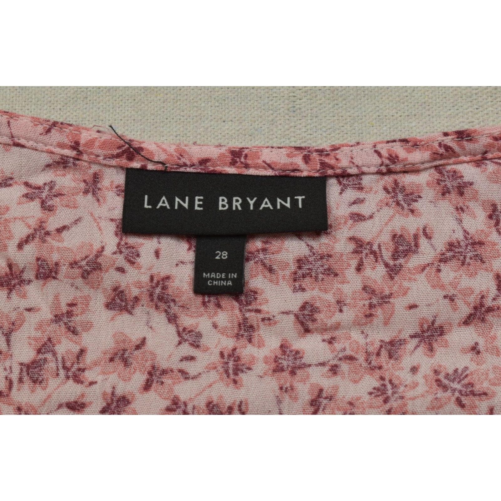 Vintage Lane Bryant Blouse Women 28 Plus Size Pink Floral Button Front V-Neck 100% Rayon 3/4 Sleeve Lightweight Regular Size 4XL / US 24-26 - 7 Thumbnail