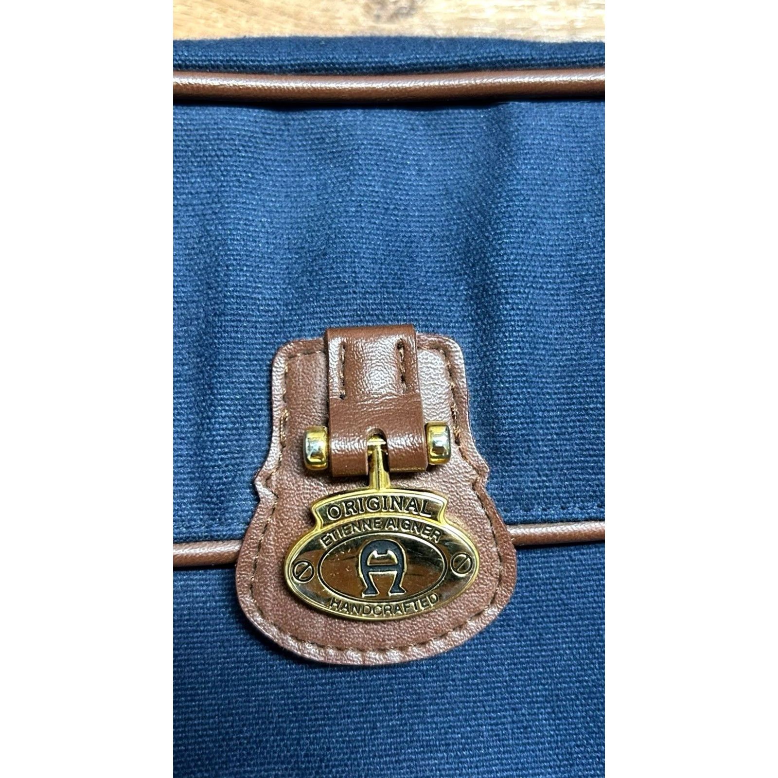 Etienne Aigner Etienne Aigner Vintage Navy Blue Canvas Crossbody Purse Shoulder Bag Women’s Women’s Crossbody Bag Navy Blue Canvas Size ONE SIZE - 5 Thumbnail