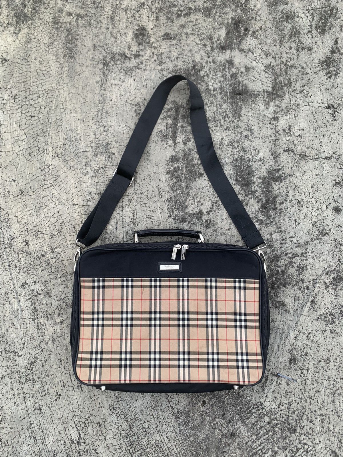 Burberry Vintage 90s Burberrys Blue Label Nova Check Brief Case Size ONE SIZE - 1 Thumbnail