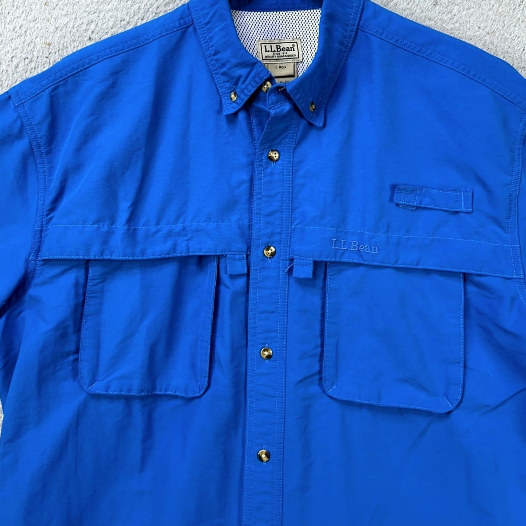 Vintage L.L. Bean Shirt Mens L Blue Nylon Fishing Button Down Vented Flap Pockets Size US L / EU 52-54 / 3 - 5 Thumbnail