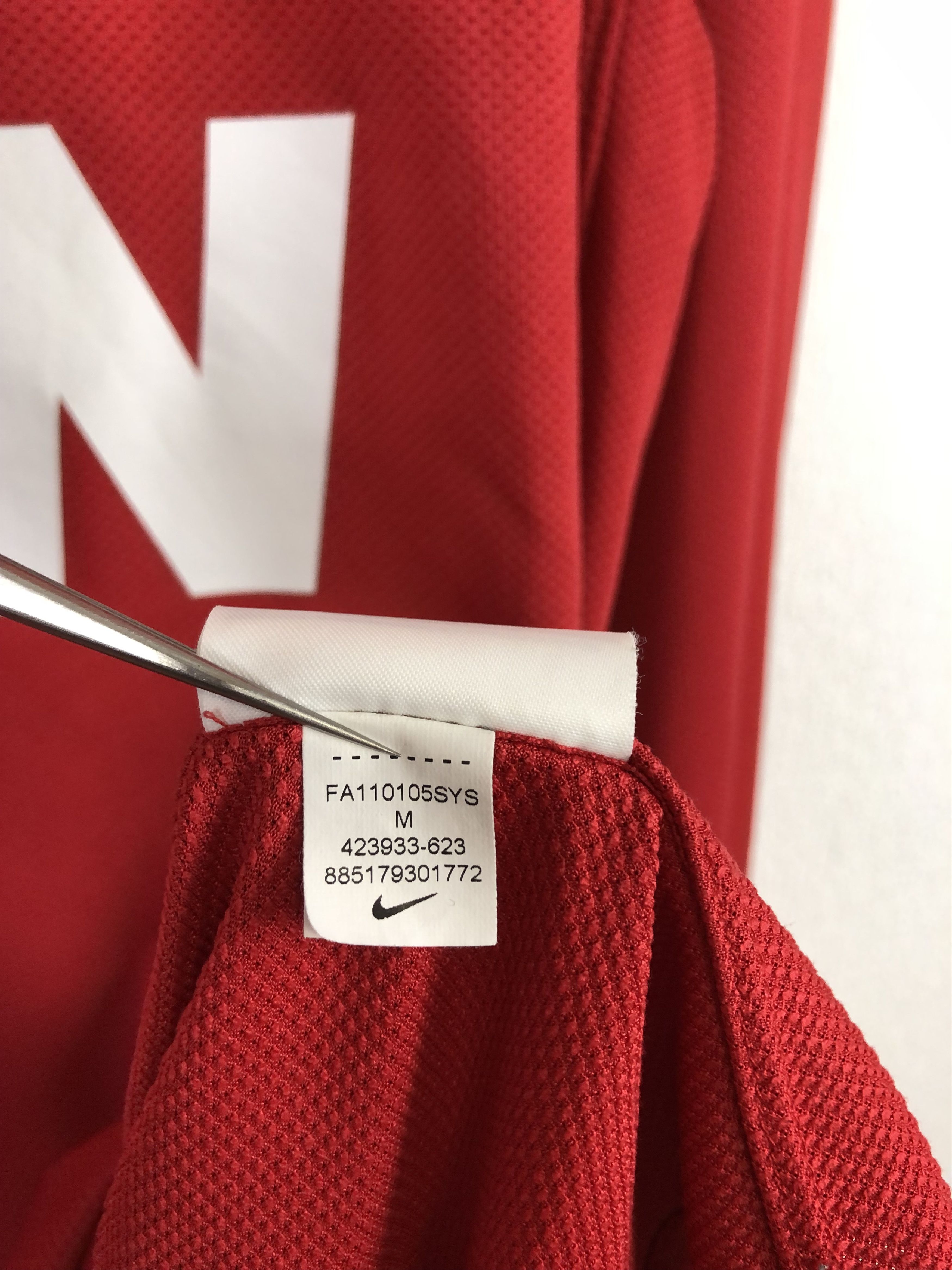 Nike Manchester United football shirt 2011 Long Sleeve Jersey Size US M / EU 48-50 / 2 - 14 Thumbnail