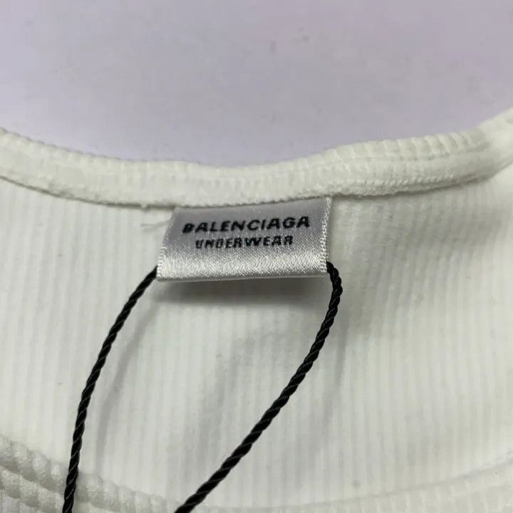 Balenciaga Balenciaga SS22 White Short Sleeve T-Shirt 0079-2507 Size S / US 4 / IT 40 - 3 Thumbnail