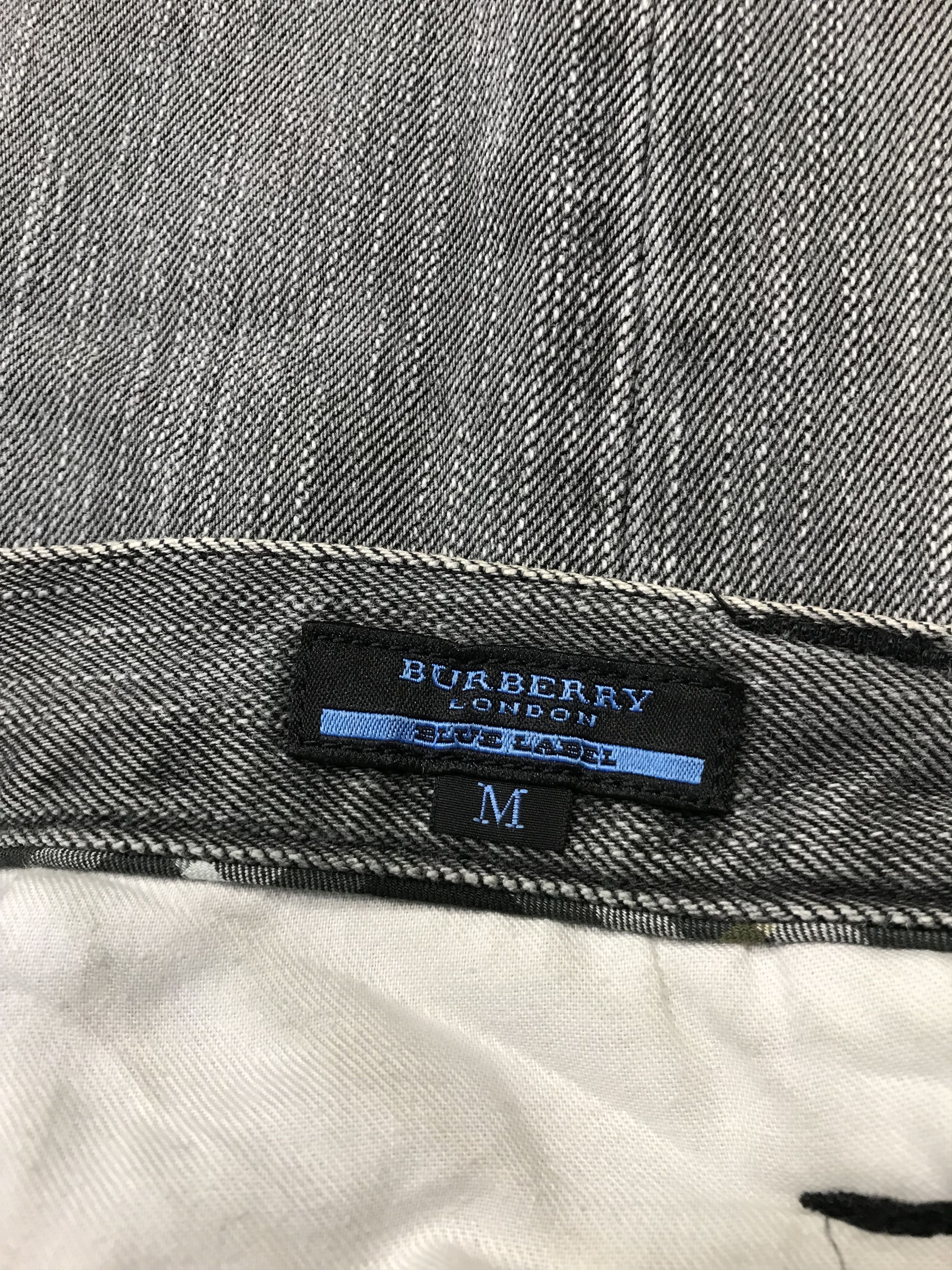 Burberry Burberry London Blue Label Button Jeans Fashion Style Size US 31 - 15 Thumbnail