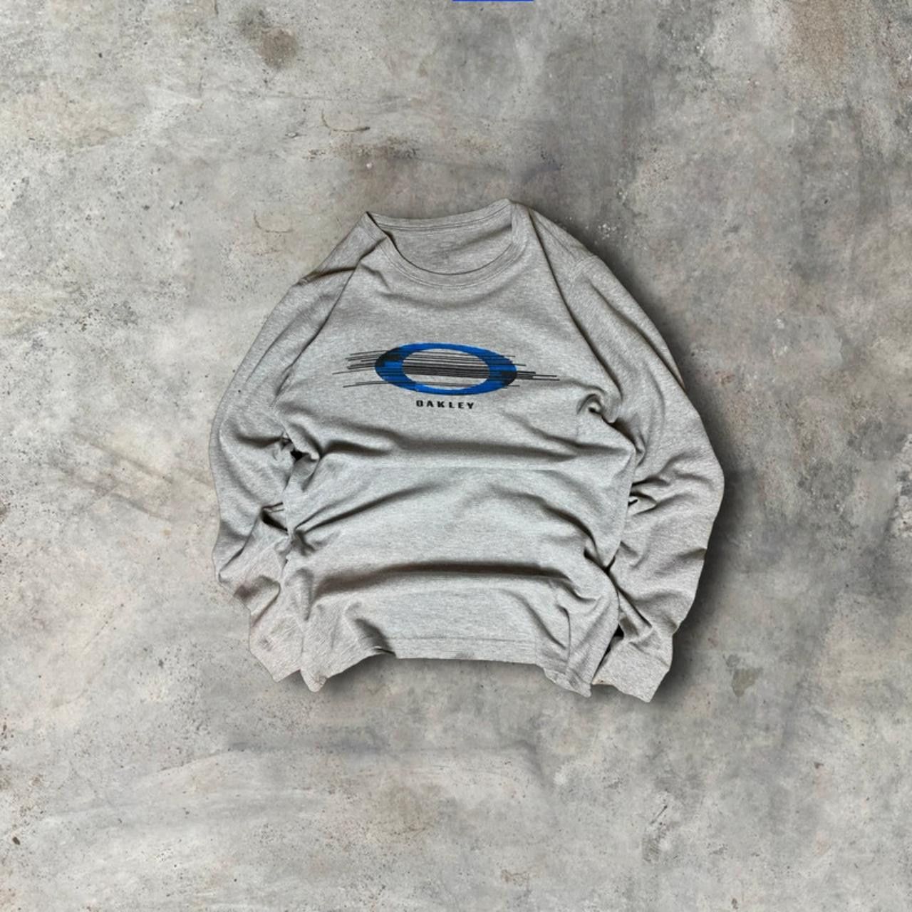 Oakley Vintage Oakley Longsleeve Shirt Size US L / EU 52-54 / 3 - 1 Thumbnail