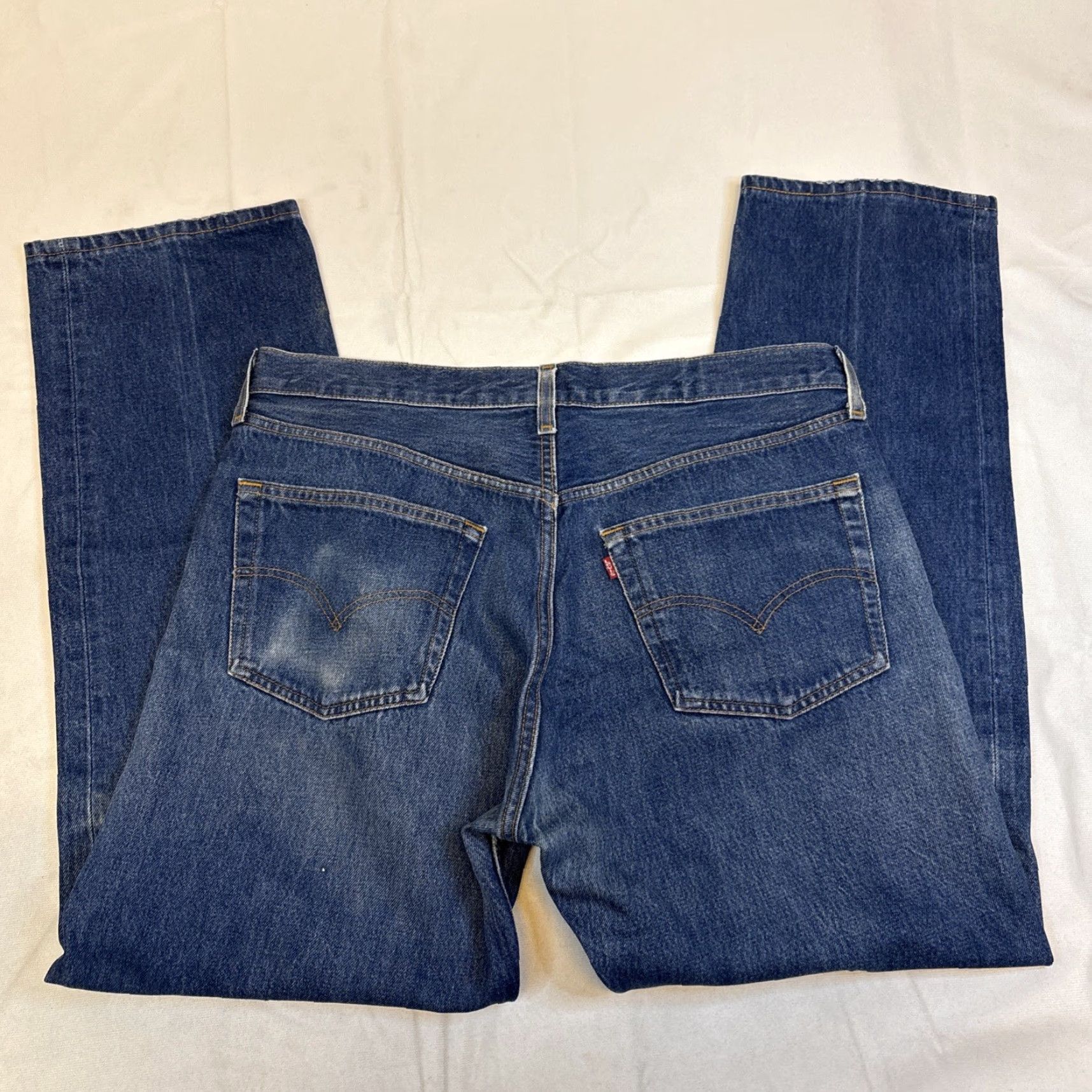 Levi's VINTAGE Levi’s Jeans Denim Button Fly Men’s Blue 37x30 Levi'S 501 Regular Straight USA 2000s Size US 37 - 6 Thumbnail