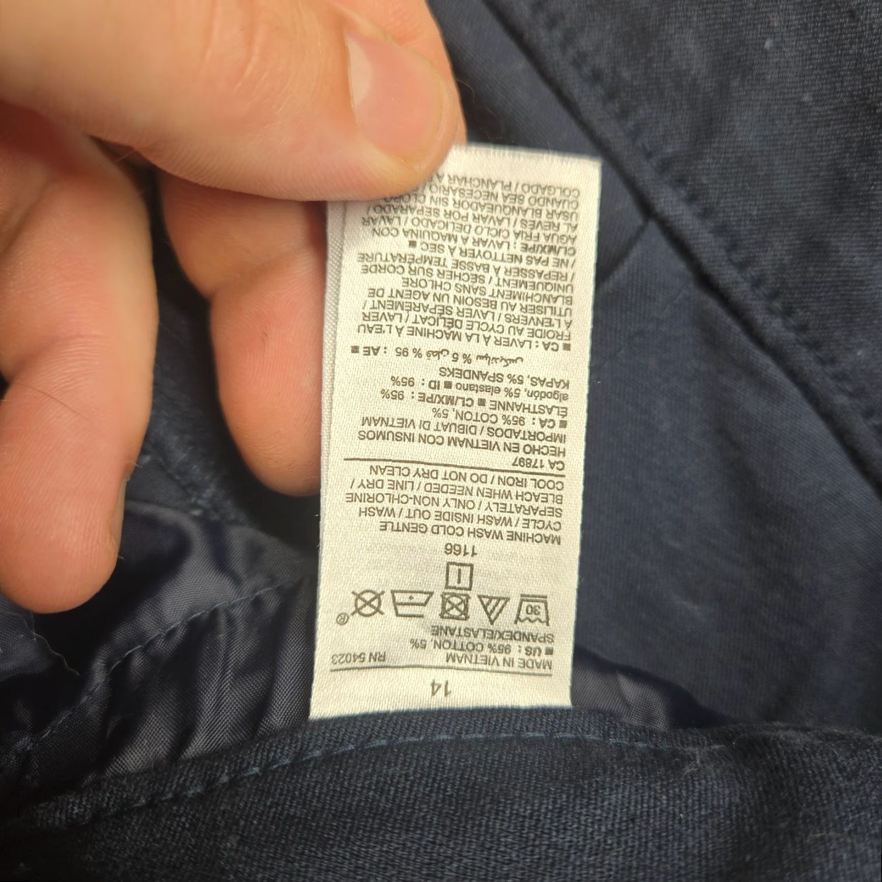 Old Navy Old Navy Black Skinny Chino Pants Women's 14 Regular Fit Size 36" / US 14 / IT 50 - 4 Thumbnail