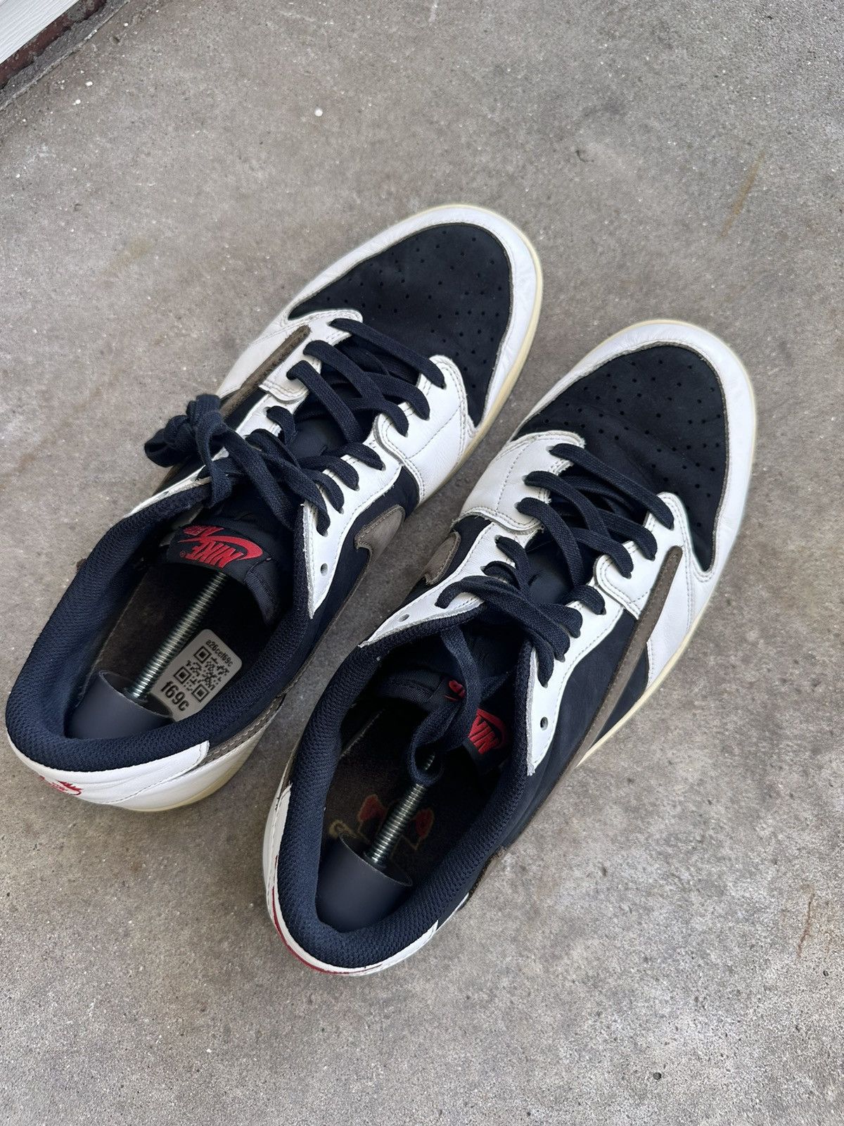Jordan Brand × Travis Scott Air Jordan 1 Retro Low Travis Scott Olive size 14.5w 13m Size US 13 / EU 46 - 3 Thumbnail
