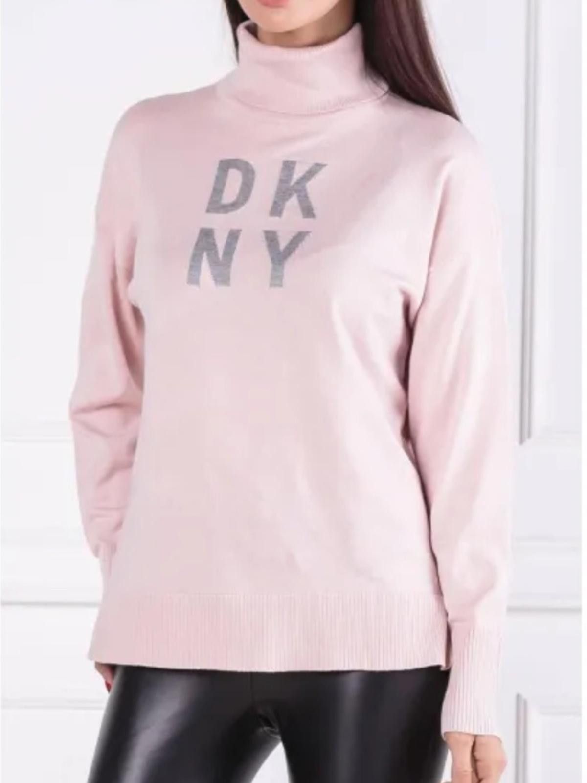 DKNY DKNY / Logo Turtleneck Sweater / Blush Pink Size S / US 4 / IT 40 - 1 Thumbnail