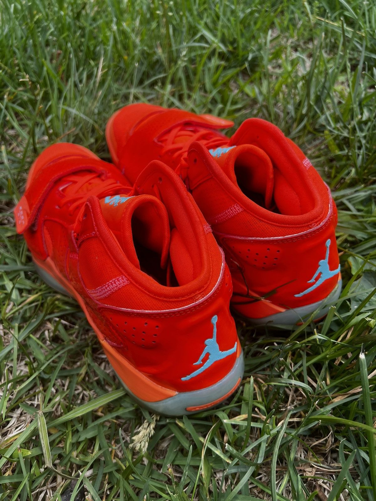 Jordan Brand CLEAN Air Jordan Zion 2 size 10.5 Mens Hyper Crimson Shoes Size US 10.5 / EU 43-44 - 3 Thumbnail