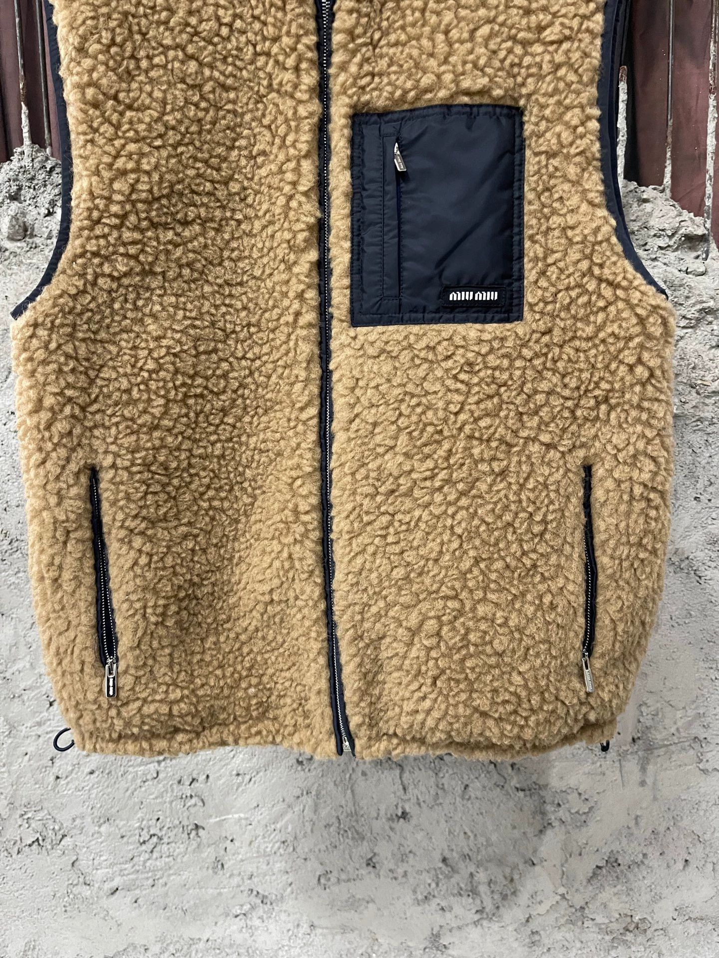 Miu Miu MIUMIU Teddy Vest 40 New Size S / US 4 / IT 40 - 4 Thumbnail