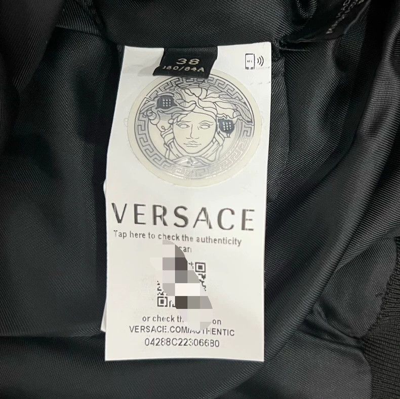 Versace Versace Printed zippered jacket jacket Size XS / US 0-2 / IT 36-38 - 2 Thumbnail