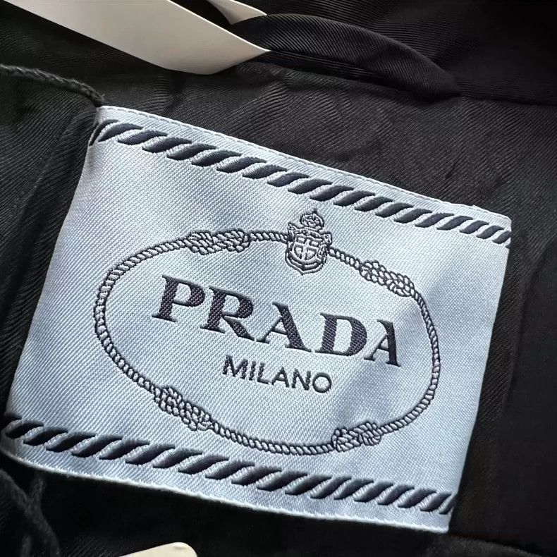 Prada Prada Black hooded parka coat 2502-Nextarrow Size US XXS / EU 40 - 4 Thumbnail