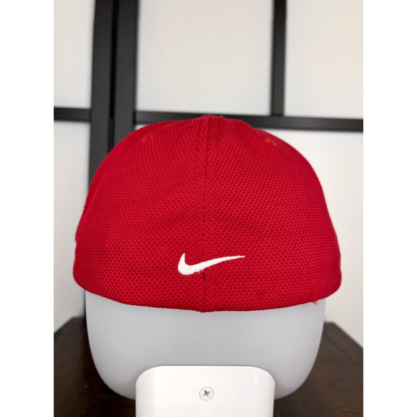 Nike Nike Golf Hat Cap Fitted Mens Large Red Swoosh Tiger Woods Collection Golf ONE D Hat Mens L Red Nike Golf Cap Golf Hat Tiger Woods Collection 90s? Size ONE SIZE - 6 Thumbnail