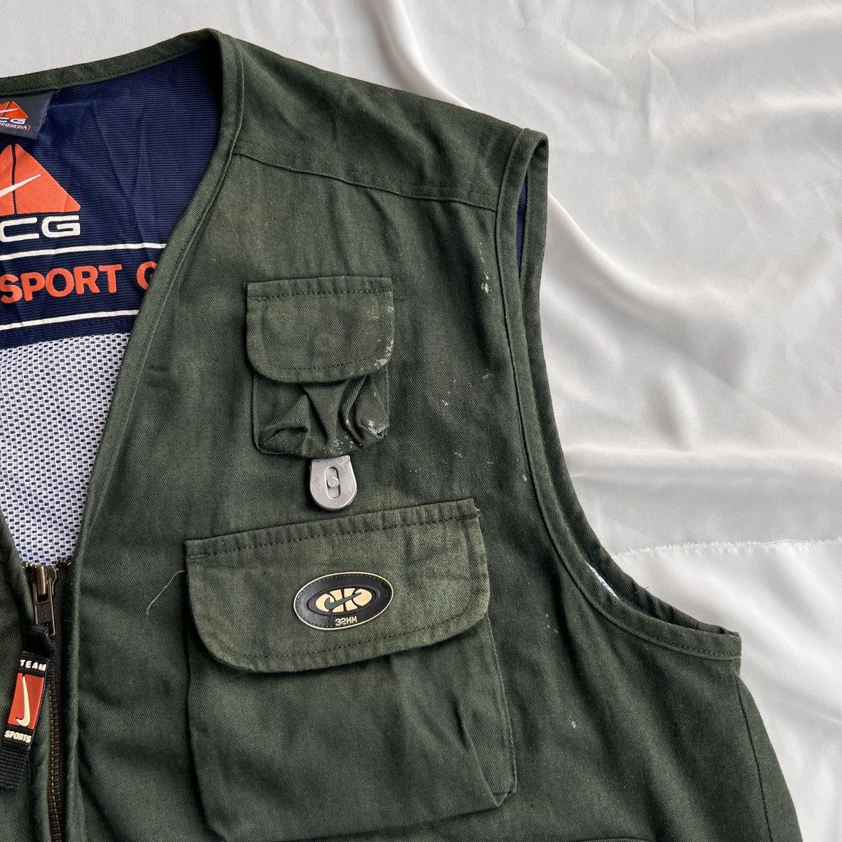 Nike ACG Vintage Vest Nike ACG Size US L / EU 52-54 / 3 - 3 Thumbnail